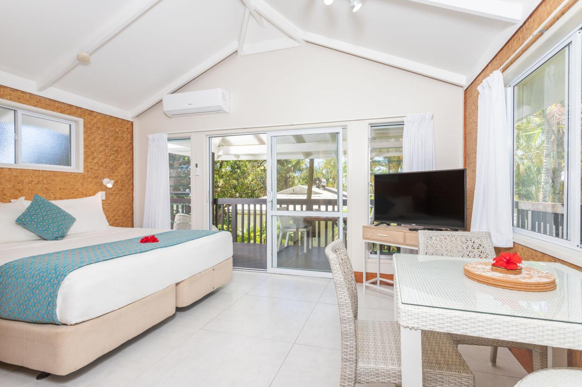 Muri Lagoon View Bungalows - Hillside Bungalow Раротонга Екстериор снимка