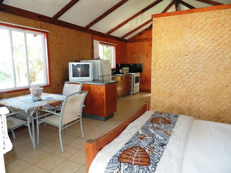 Muri Lagoon View Bungalows - Hillside Bungalow Раротонга Екстериор снимка